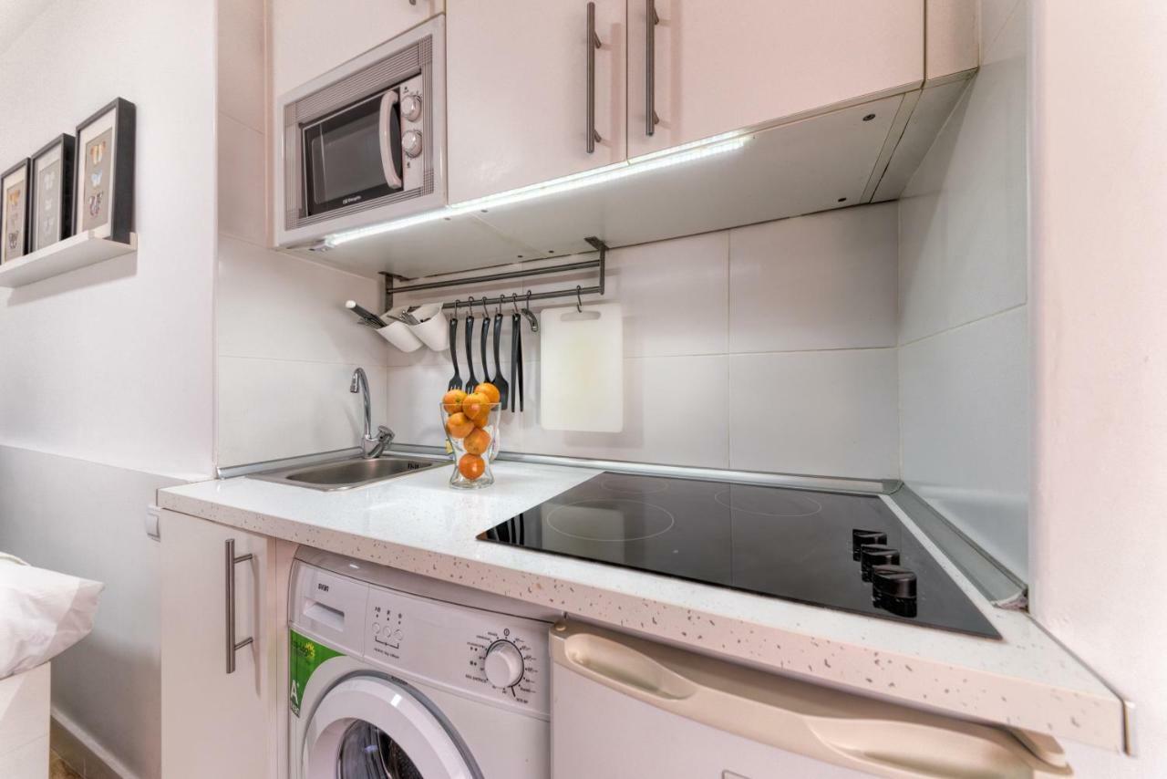 Holidays2malaga Malagueta Beach Apartment *